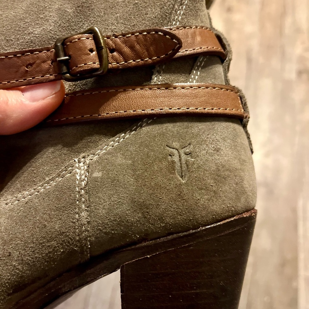 Frye Suede Harness Knee High Boots Olive Green Size 6 - Picture 2 of 11